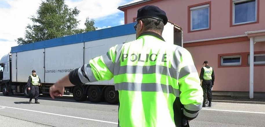 služba cizinecké policie